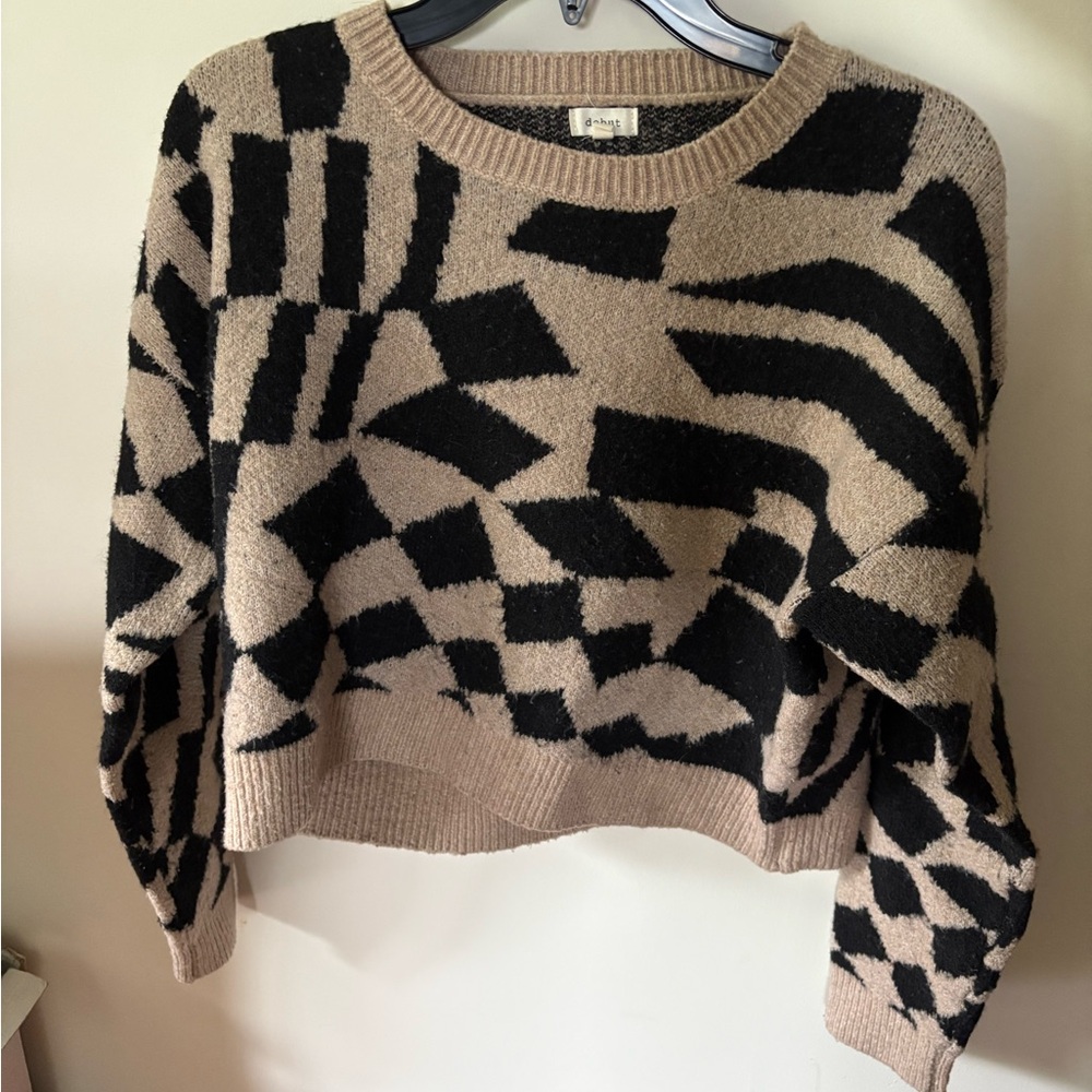 Geometric Black and Tan Sweater